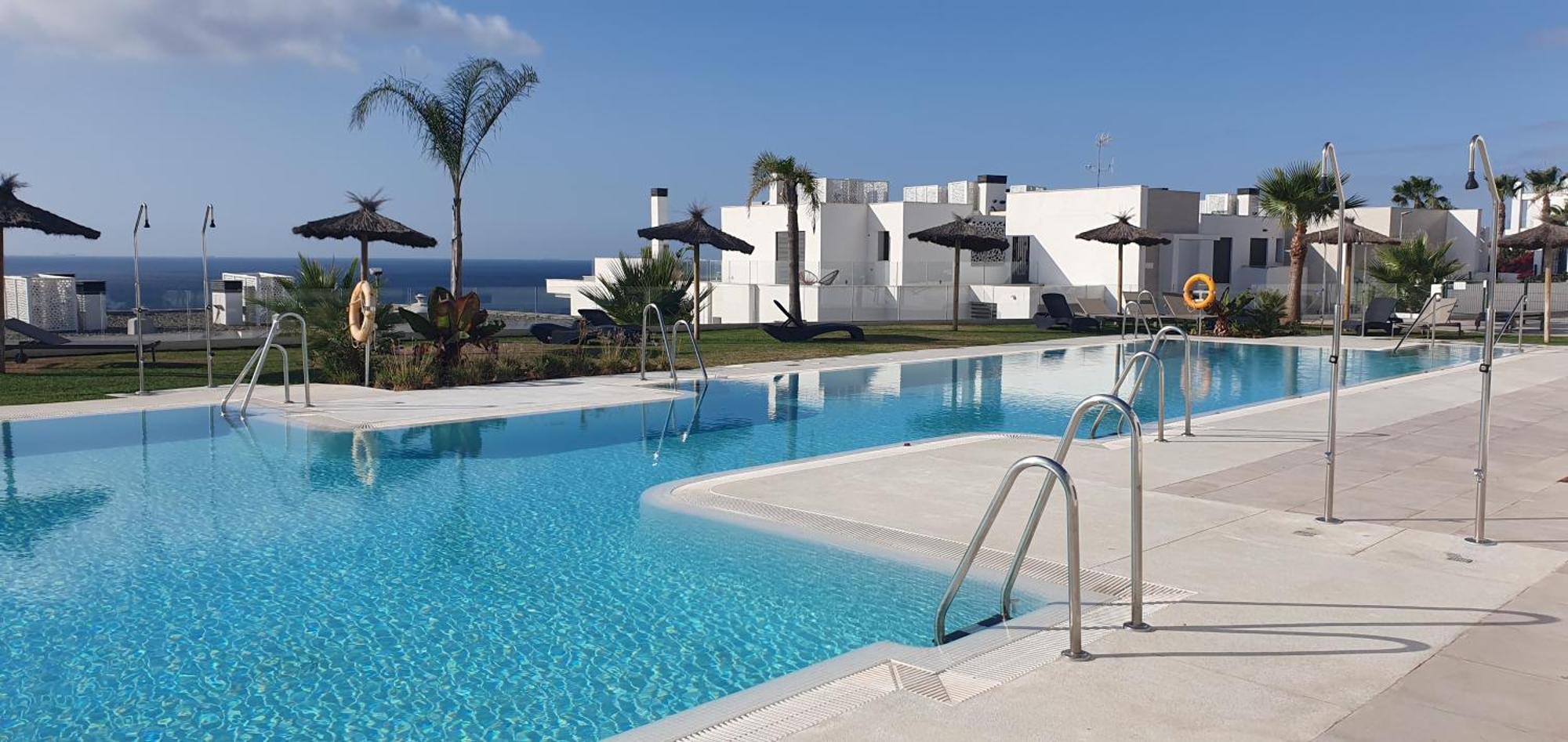321 - Luxury Penthouse With Amazing Views Leilighet San Roque  Eksteriør bilde