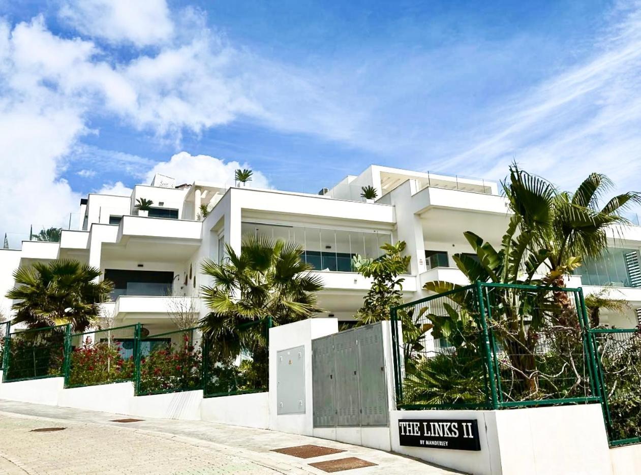 321 - Luxury Penthouse With Amazing Views Leilighet San Roque  Eksteriør bilde