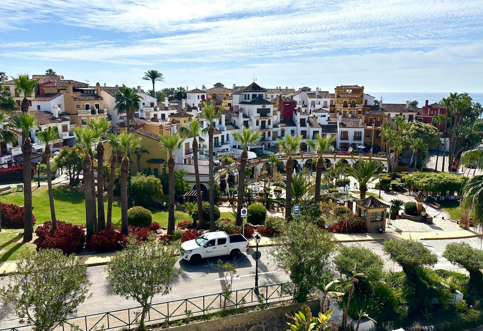 321 - Luxury Penthouse With Amazing Views Leilighet San Roque  Eksteriør bilde